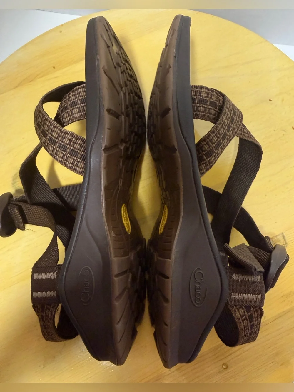 Chaco Z1 Classic Mens Hiking Sandals Size 10 Flint Gray Brown Strappy Water Shoe